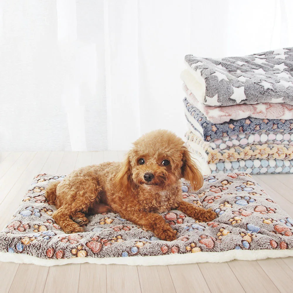 Cozy Flannel Pet Bedding - Pawfect Supply Go